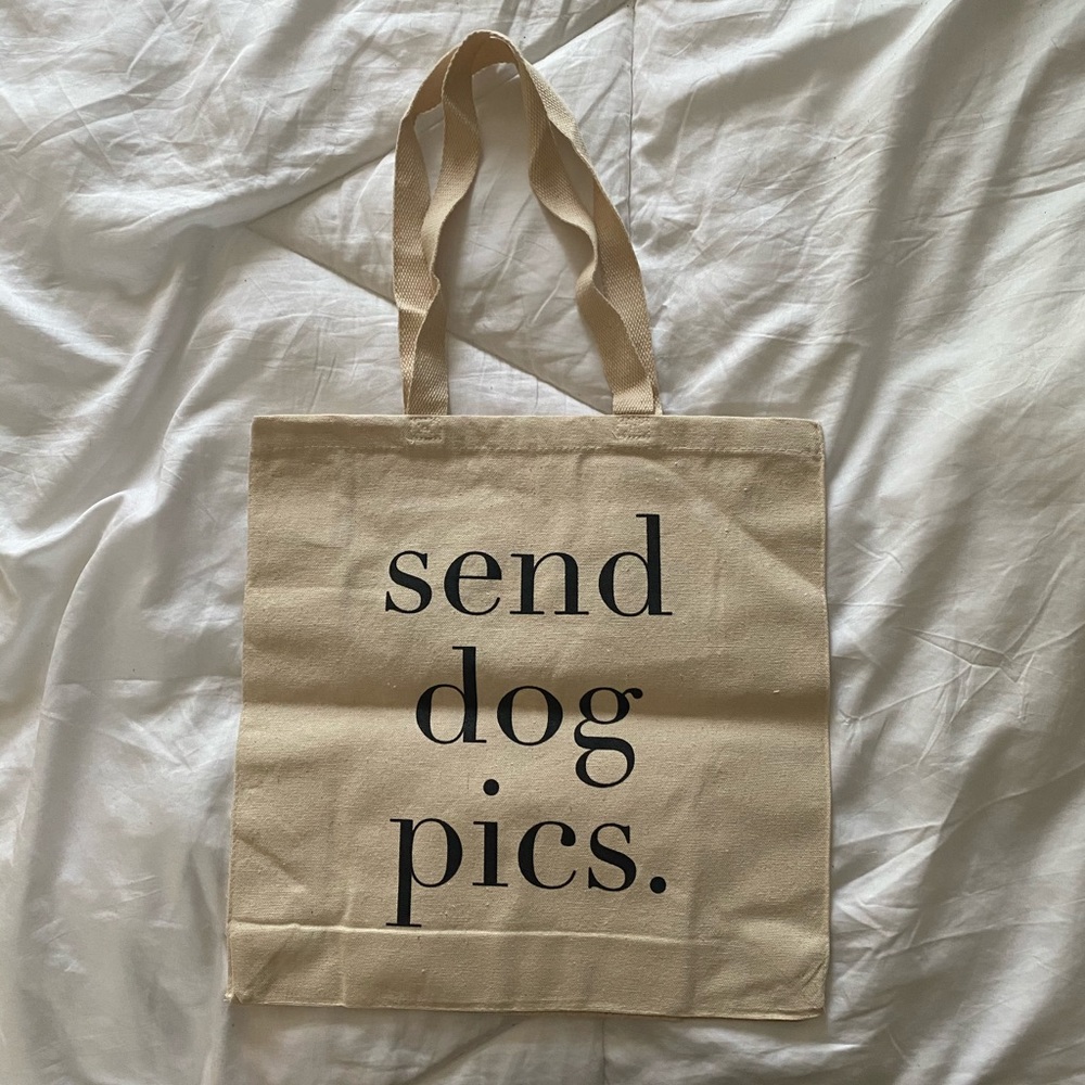 The Dogist “send dog pics” tote